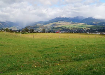Plan de Emergencia Habitacional: MINVU sube la inversión a 17 mil millones pesos para megaproyecto habitacional «Chacra G» en Coyhaique