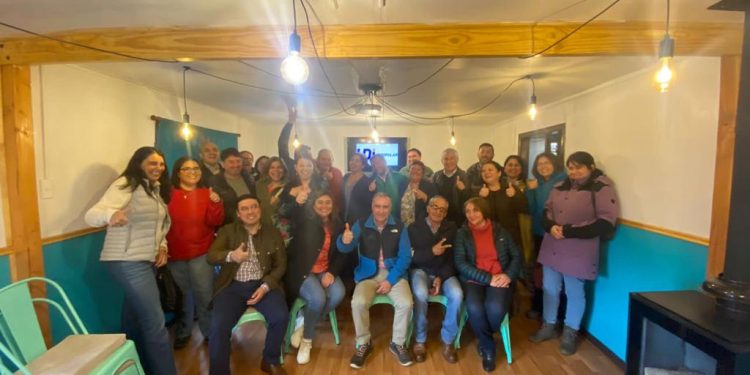 Consejo Constitucional: Candidatos UDI de Aysén se reunieron con militantes y simpatizantes