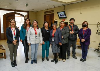 Raphael encabeza reunión con dirigentas sociales para solicitar cambios en el Registro Social de Hogares