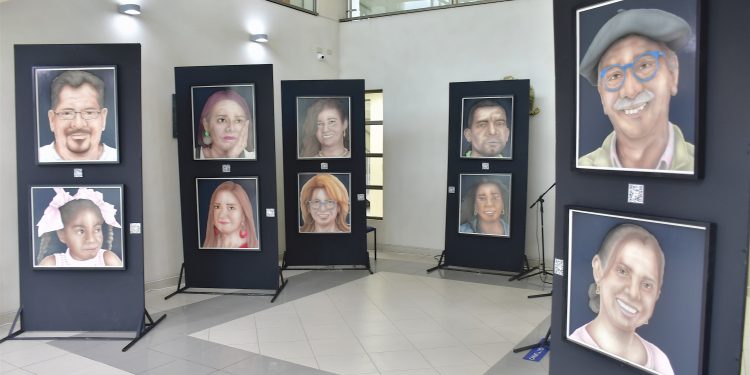 «Miradas de Pandemia, Historias de Migrantes en Patagonia»: Corte de Apelaciones de Coyhaique invita a exposición del artista visual Ramiro Bahamonde Montiel