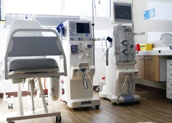 Hospital de Puerto Aysén ya cuenta con nuevo turno en su Unidad de Diálisis ampliando la atención hacia nuevos pacientes