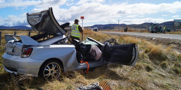 Joven de 22 años pierde la vida en choque vehicular cerca de Balmaceda
