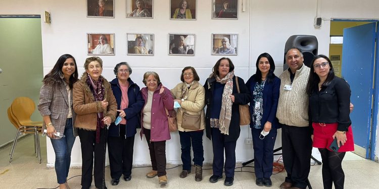 CESFAM Puerto Aysén reconoce a ocho mujeres pioneras en el ejercicio de la salud en la ciudad