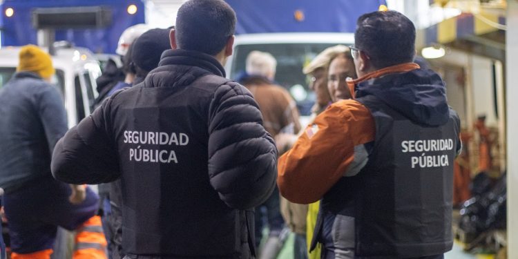 Marco Coñuecar, Director de Seguridad Pública del municipio aysenino, lanza críticas por dejar fuera a la comuna del «Plan Calles sin Violencia»: “Aysén no puede ser castigada por la disminución de delitos”