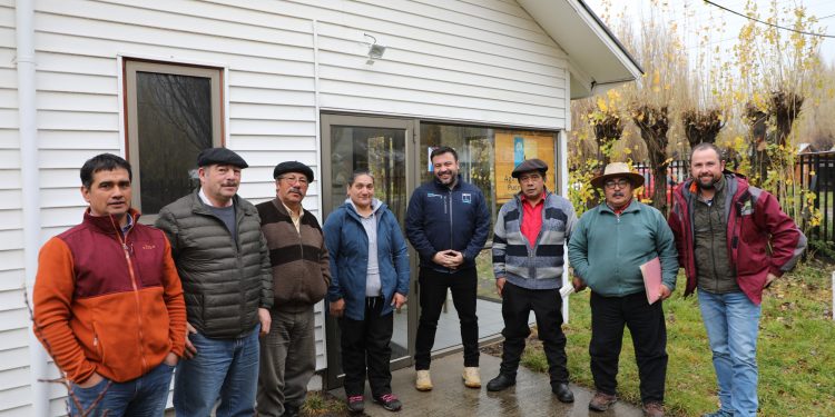 Seremi de Agricultura y directiva de Comité de Productores/as de Río Ibáñez se reúnen para trabajar conjuntamente hacia un nuevo modelo de producción caprina en la región