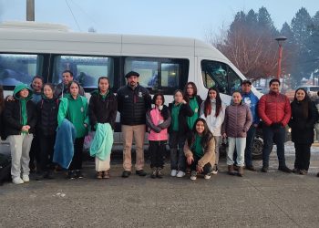 Delegación deportiva de Cochrane inauguró moderno nuevo bus municipal