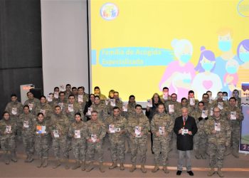 Ejército de Chile se sumó a la campaña Familia de Acogida Especializada