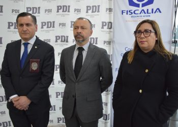 En prisión preventiva médica y su hijo por venta de recetas cheque para psicotrópicos