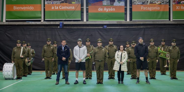 Se realizó exitoso partido de exhibición de Fernando González y Nicolás Massú en Polideportivo 21 de abril