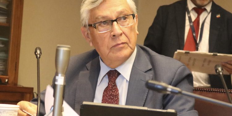 Sandoval se refiere a parcelaciones: “Me parece bien que se abran todos los diálogos posibles, porque es un tema muy controversial”
