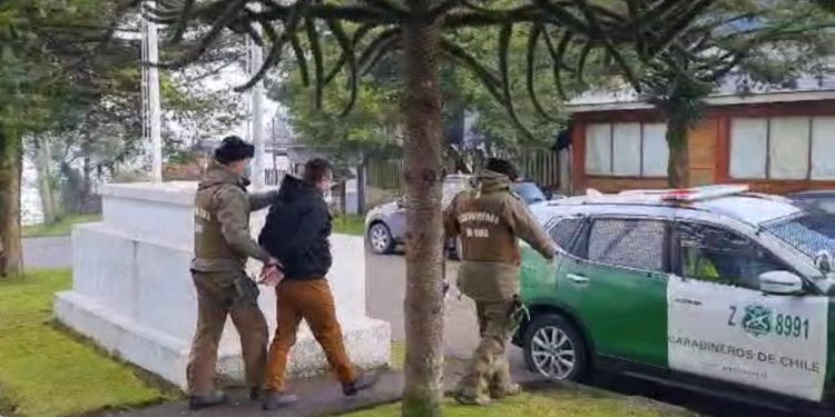 Carabineros, en trabajo conjunto con Fiscalía, logra detener en Puerto Cisnes a sujeto implicado en dos robos en La Junta