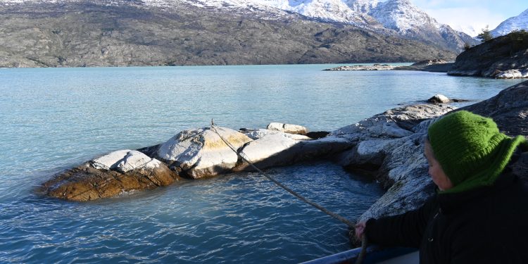 Lago O’Higgins: el olvidado lugar de Chile en el que aún se hace soberanía ‘a la antigua’