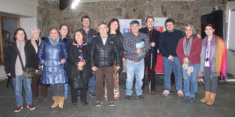 Culturas Aysén y PRAIS del Servicio de Salud realizan talleres autobiográficos enmarcados en los 50 años del Golpe de Estado cívico-militar