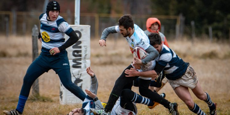 Campeonato de rugby Seven de las Nieves se realizó durante este lluvioso fin de semana