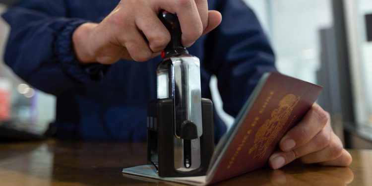 Balance Migraciones: PDI mantiene 100% de efectividad en fiscalizaciones de extranjeros durante año 2022