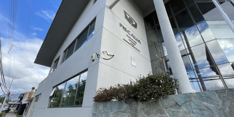 Coyhaique: Formalizados tres imputados por robo a céntrico local comercial