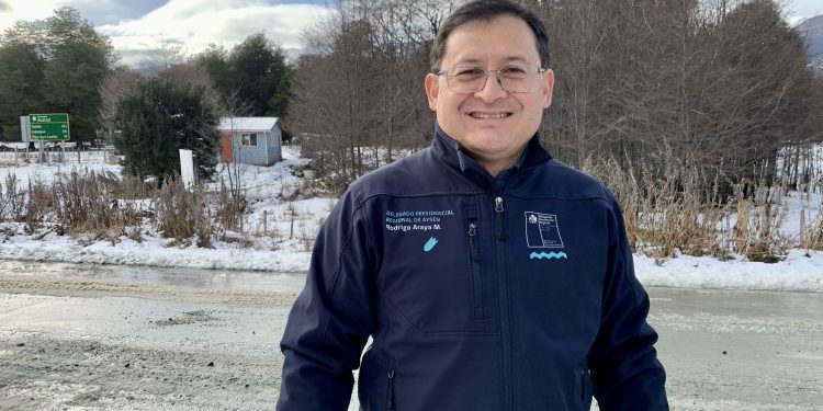 DPR Aysén hace invitación a deudores CAE y Crédito Solidario en la región a postular a beneficios de la ley 20.330