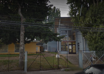 Dirección de Educación Municipal de Coyhaique paraliza en protesta por desvinculación de funcionarios