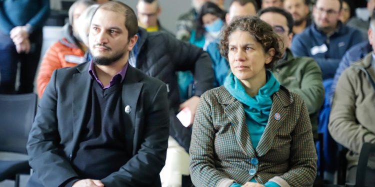 Ministra del Medio Ambiente inicia gira en Aysén con Diálogos Participativos y anuncia recambio de calefactores