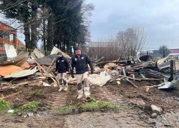 Seguridad Pública de Aysén demolió vivienda tomada por “okupas”
