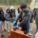 Estudiantes de Melinka arribaron hasta Puerto Aysén para conocer iniciativas ecológicas de empresa local