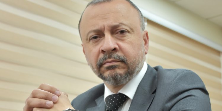 Fiscalía acompañará a Fundación Amparo y Justicia en capacitaciones a establecimientos educacionales sobre cómo actuar ante casos de agresión sexual