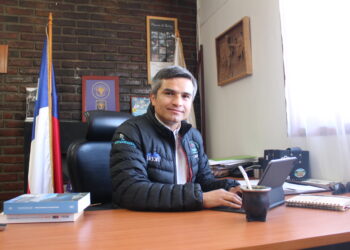 Marcelo Santana renuncia a la alcaldía de Río Ibáñez ante eventual candidatura