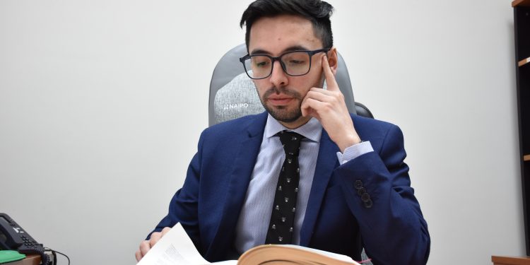 Fiscalía de Coyhaique formalizó a imputado por femicidio frustrado y lesiones menos graves en contra de su hija de 3 años