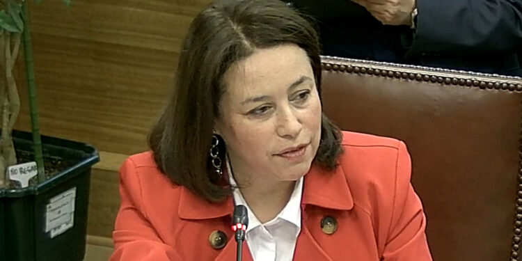 Senadora Órdenes: “El 50% de las comunas de la región de Aysén no cuentan con farmacia”