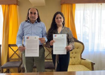 Seremi de Salud y Municipalidad de Chile Chico firman convenio para prevenir y diagnosticar oportunamente casos de Hidatidosis 
