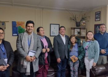 Nuevo director del Servicio de Salud de Aysén se presenta con alcalde Uribe para conocer las necesidades de la comunidad