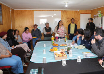 Subsecretaría de Agricultura se reunió con diferentes organizaciones y productoras/es durante su visita a la región de Aysén