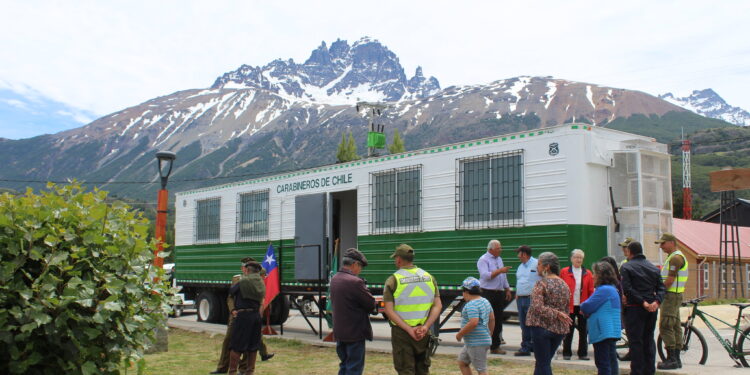 Carabineros Aysén refuerza la seguridad en periodo estival pone en funcionamiento Sistema Modular Móvil en Villa Cerro Castillo