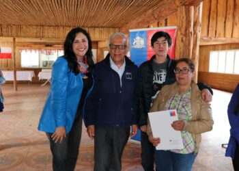 Plan de Emergencia Habitacional: Minvu Aysén entregó más de medio centenar de subsidios de vivienda en Mañihuales y Puyuhuapi