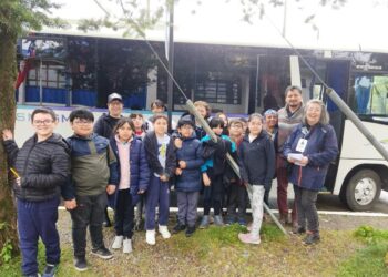 Tras finalizar con éxito la temporada de verano: tour patrimonial por Puerto Cisnes anuncia última ruta en conmemoración al día de la mujer