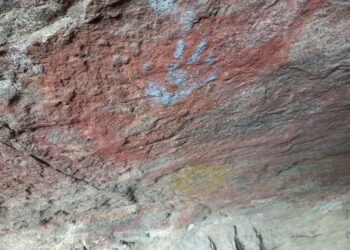 Vandalizan Cueva de las Manos: CONAF realiza denuncia a Carabineros por daño arqueológico al monumento que se encuentra en Parque Nacional Patagonia