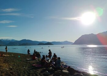 Bahía Acantilada: Uno de los balnearios preferidos en la región de Aysén