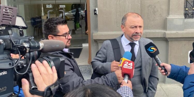 Operativo en GORE y Municipios de Magallanes: Fiscalía y PDI incautan documentación