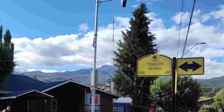 Valoran instalación de cámaras de seguridad en Cochrane