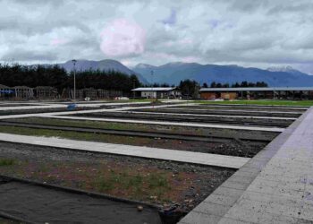 Autoridades supervisan avance de obras en cementerio de Puerto Aysén