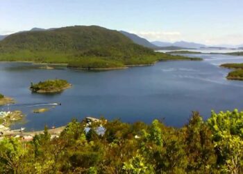 Candidatas a Mujer Bella Huichana 2024: Compromiso social en el aniversario de Isla Las Huichas