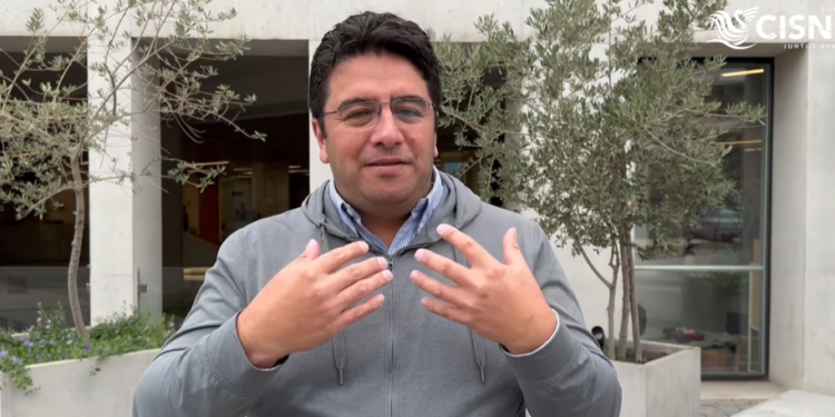 Alcalde de Cisnes Francisco Roncagliolo: «Se requiere evaluación de implementación del SLEP»