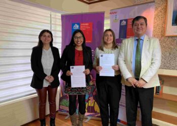 Firman convenio para facilitar acceso a justicia de mujeres víctimas de violencia intrafamiliar en Aysén