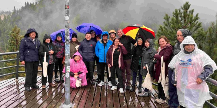 Adultos mayores disfrutan de Aysén gracias al Programa Vacaciones Tercera Edad de Sernatur
