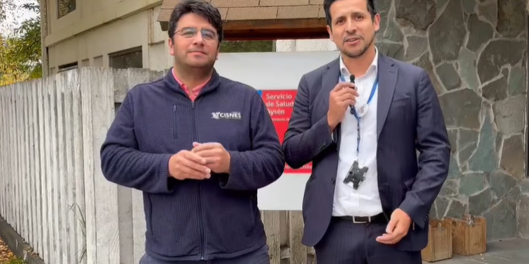 El alcalde Francisco Roncagliolo se reunió con el Director Regional de Servicio de Salud Aysén, Juan Pablo Bravo, para establecer estrategias colaborativas en beneficio de la comunidad cisnense