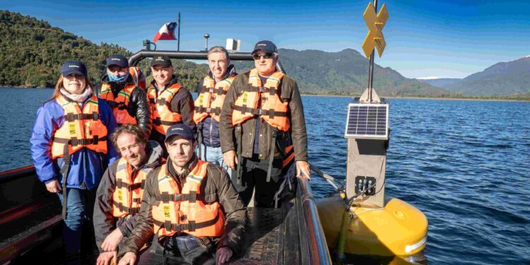 Fundación Chile Lagos Limpios, AquaChile, Innovex, la Universidad de California Davis y CIEP lanzan monitoreo ambiental en lago Riesco