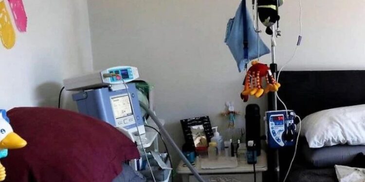SEC recuerda a pacientes electrodependientes la importancia de inscribirse en el registro oficial para acceder a beneficios