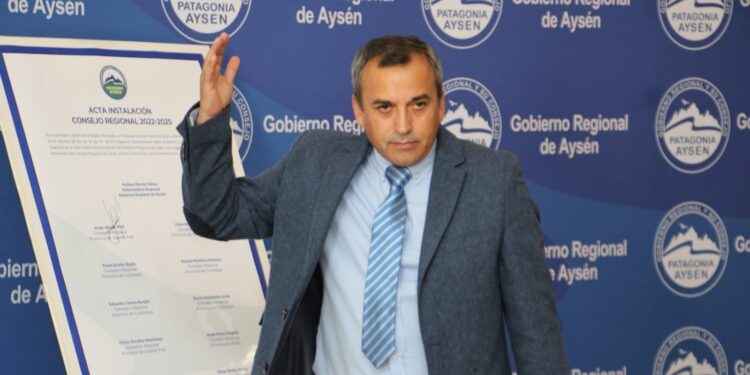 Jorge Abello Moll anuncia su postulación a Gobernador Regional de Aysén