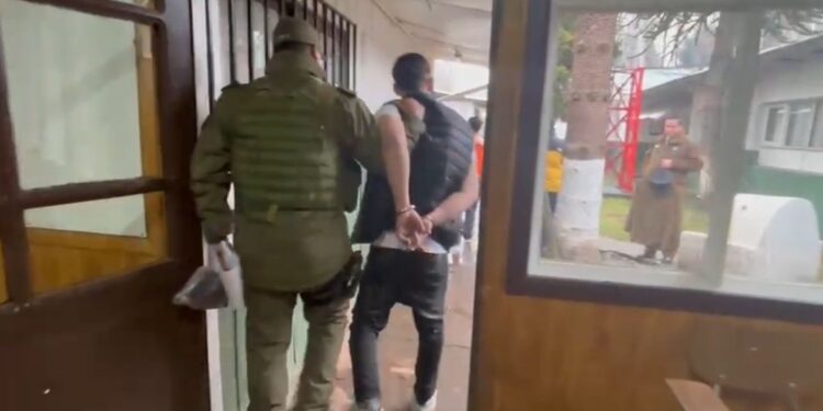Carabineros de Coyhaique detienen a cuatro sujetos por secuestro y robo violento