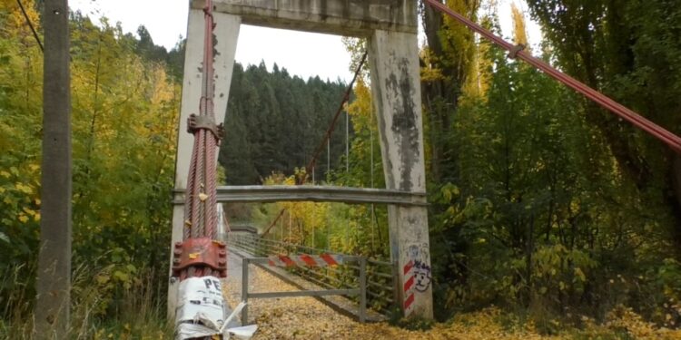 Fiscalía solicita diligencias a Brigada de Homicidios tras hallazgo de persona baleada en Coyhaique